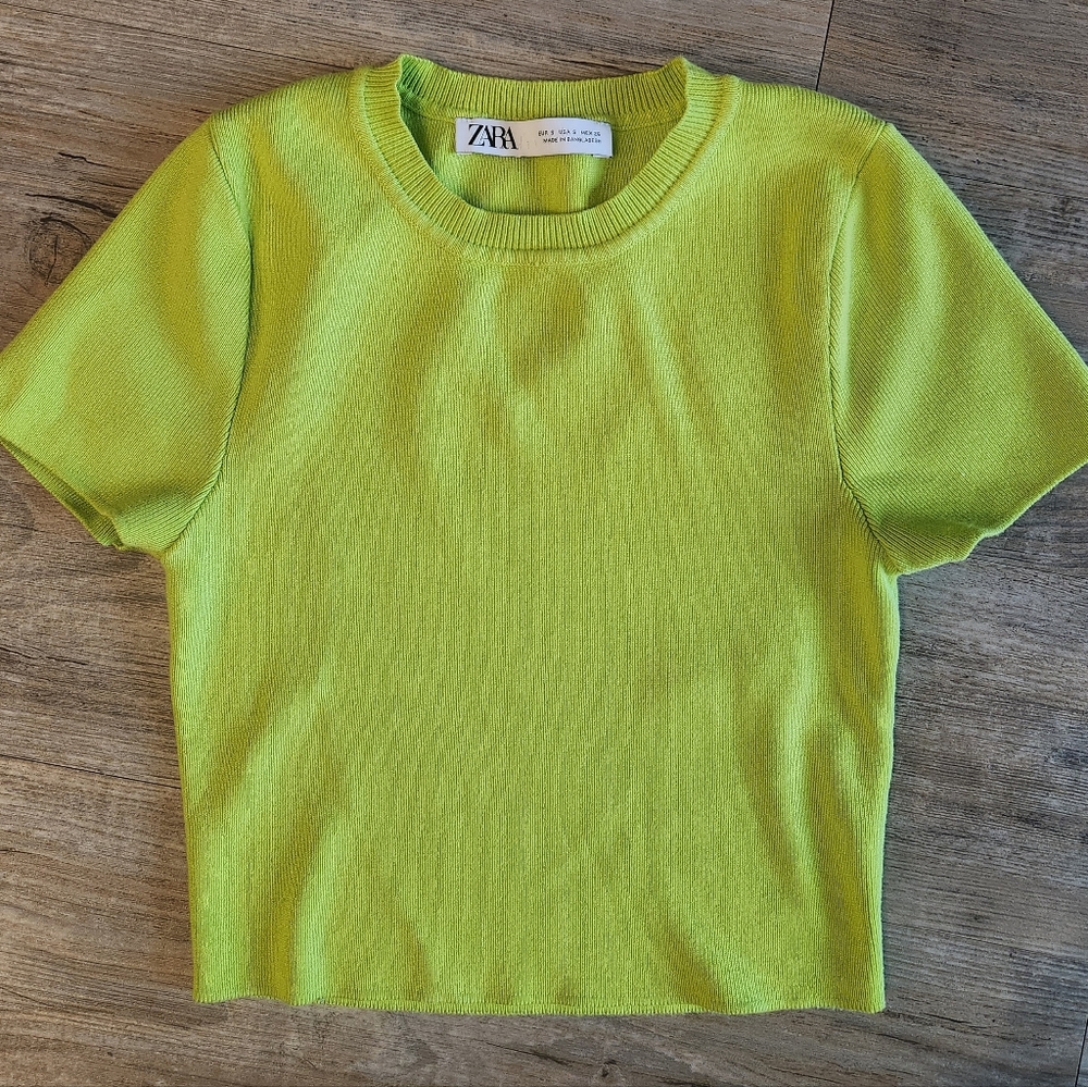 Zara Lime Green Short Sleeve Knit Top